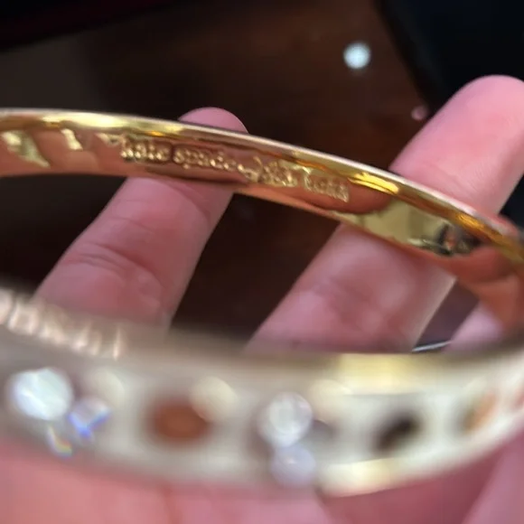 Kate Spade Bangle Bracelet ♠️ ~ sold out online! Spot the Spade ~stamped B - Picture 3 of 8